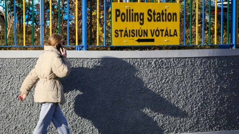 Irlanda tem eleição legislativa acirrada