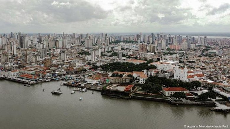 Brasil no palco mundial: grandes delegações, pouco efeito