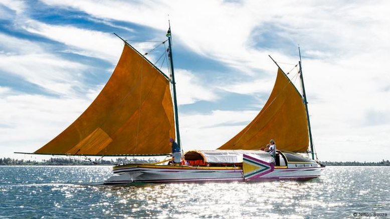 O esforço para salvar canoa centenária usada por Lampião