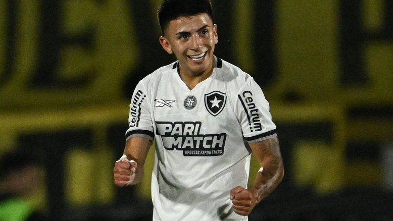 Premiação do Brasileirão: Botafogo fatura valor de Almada e Luiz Henrique com títulos de 2024