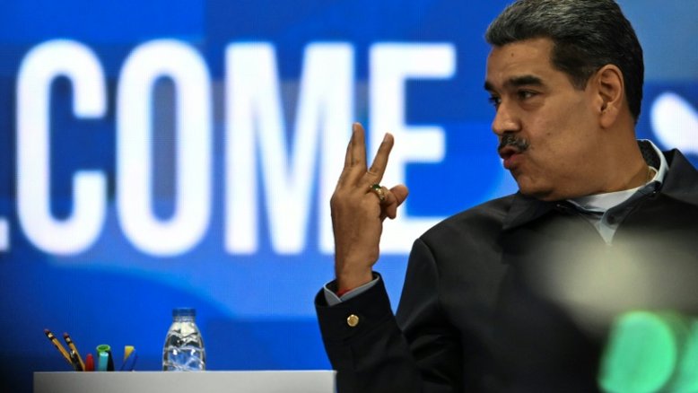 EUA se movimenta para fechar cerco contra Maduro