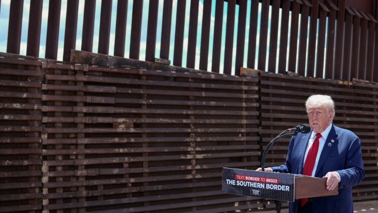 Trump prevê declarar estado de emergência nacional para deportar migrantes