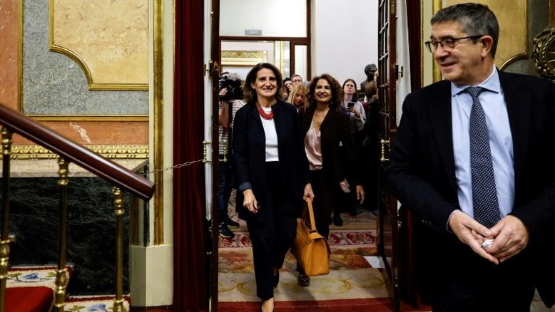 Acordo político rompe bloqueio para aprovar nova composição da Comissão Europeia