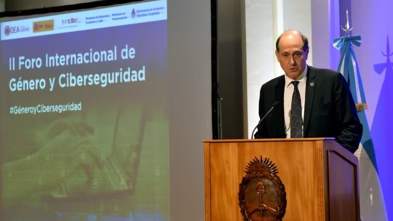 Diplomata argentino Daniel Raimondi