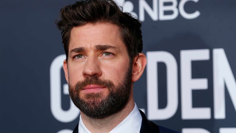 Ator John Krasinski chega para o Globo de Ouro de 2019 em Beverly Hills 06/01/2019
