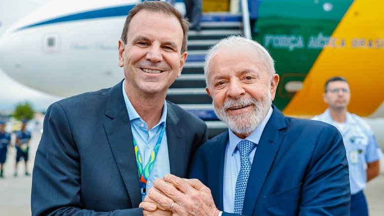 Presidente Luiz Inácio Lula da Silva ao lado do prefeito do Rio de Janeiro, Eduardo Paes