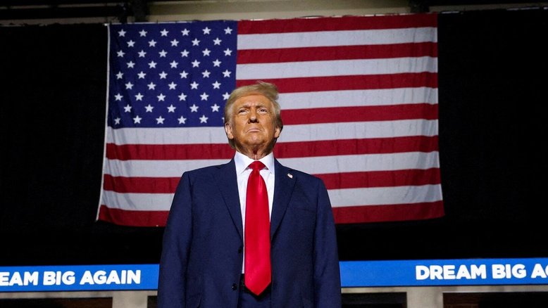 Trump planeja grande reformulação do governo dos EUA poucas horas após assumir o cargo