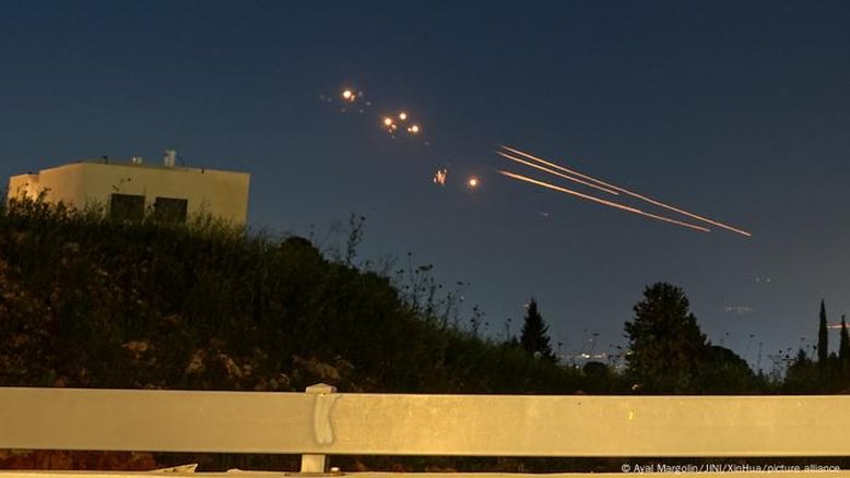 Grécia planeja turbinar defesa e comprar "domo de ferro" israelense