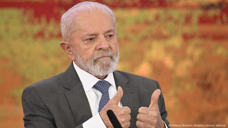 Lula passa bem após cirurgia de emergência
