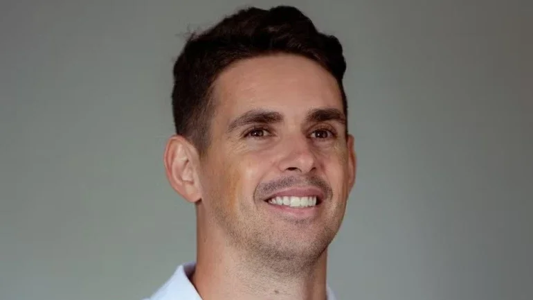 Oscar deverá utilizar a camisa 8 do tricolor do Morumbi