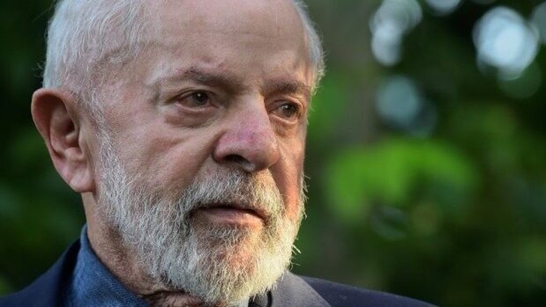Lula se recupera após cirurgia por hemorragia intracraniana