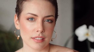 Fabiana Justus se emociona ao relembrar diagnóstico de câncer