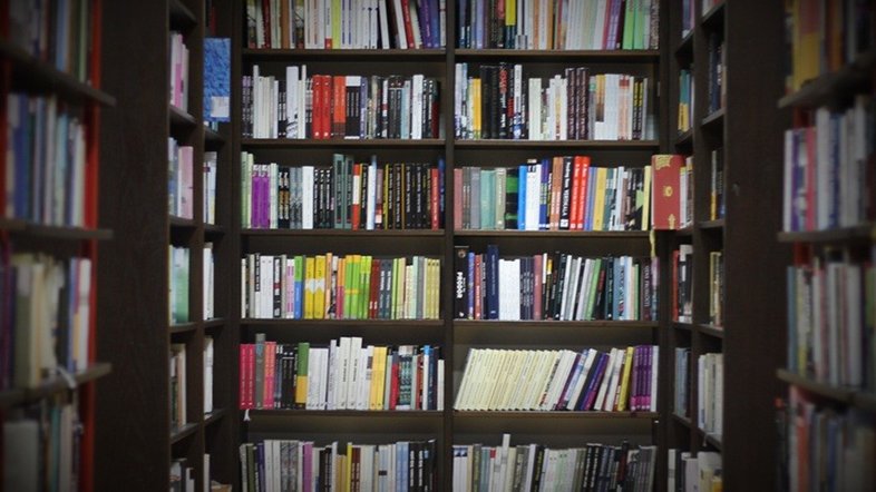 MEC orienta escolas na escolha de livros didáticos para o ensino médio
