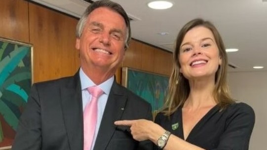 Nora de Bolsonaro será funcionária do Senado com salário pago por governo Lula