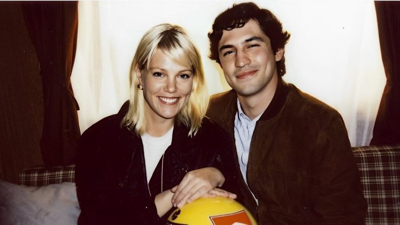 Quem é Pâmela Tomé, atriz que interpretou Xuxa em 'Senna' e impressionou por semelhança