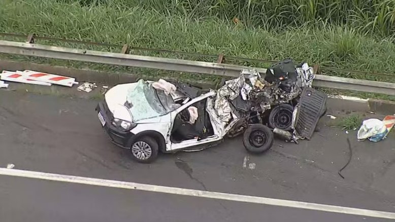 SP: acidente na Rodovia dos Bandeirantes deixa mortos e feridos