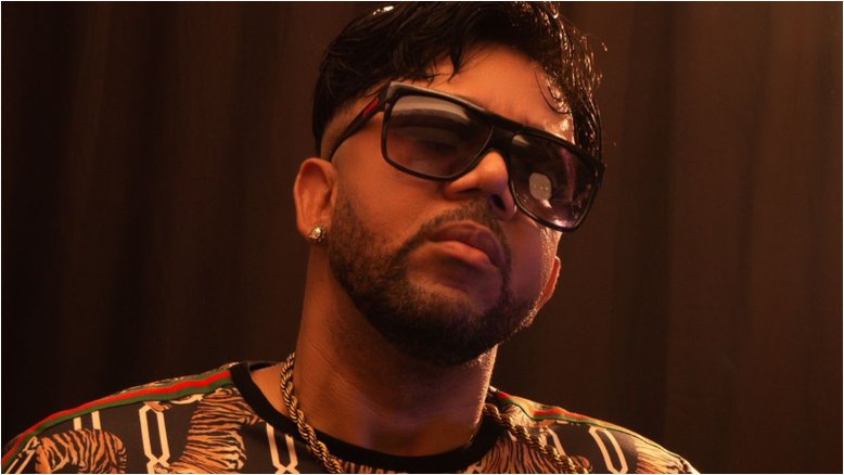 Reconhecido pela mistura inédita entre o Reggaeton e o Piseiro, Savask relembra agressão sofrida em show