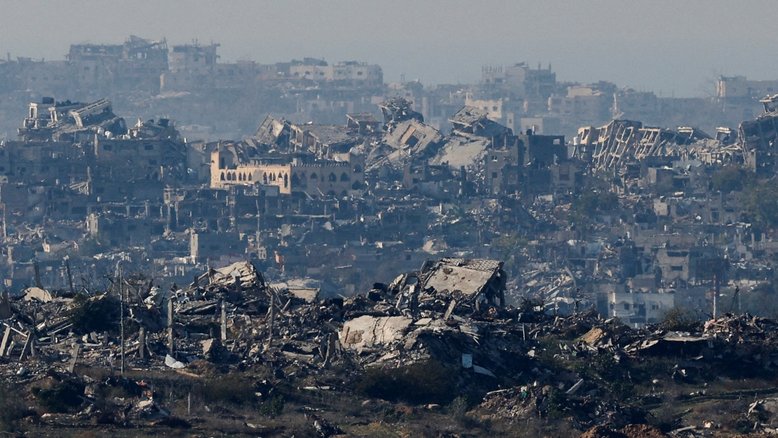 Kai Pfaffenbach/Reuters