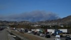 Novo incêndio provoca ordens de evacuação na região de Los Angeles