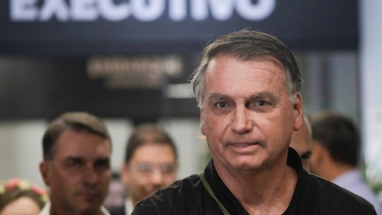 Justiça nega pedido de Bolsonaro para comparecer à posse de Trump