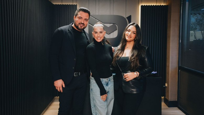 Deborah Secco investe em novo projeto nos EUA