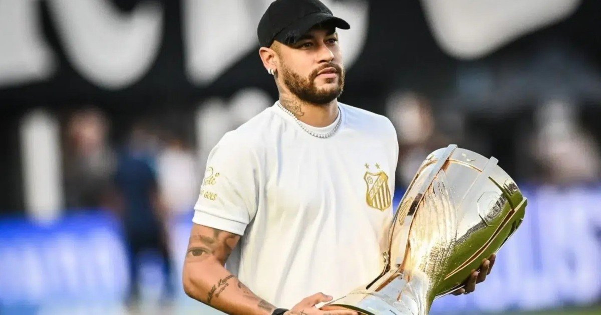 Emocionado, Neymar confirma volta ao Santos: 'O carinho que preciso' -  ISTOÉ Independente
