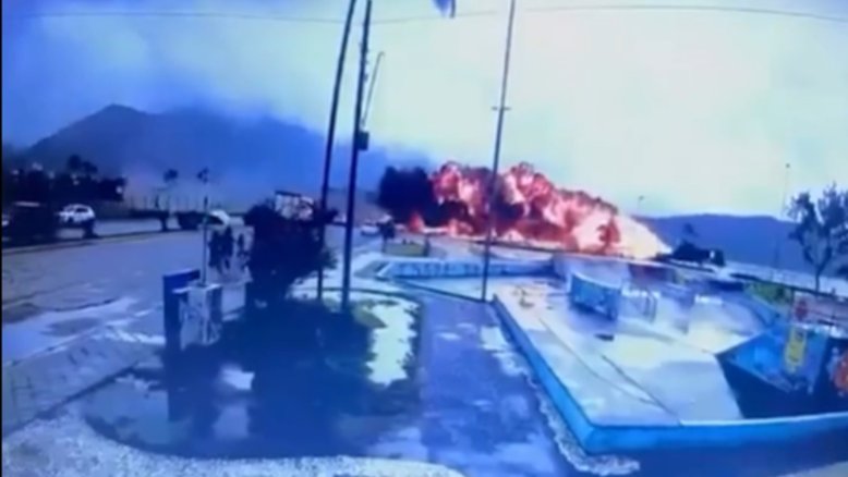 Explosão de avião