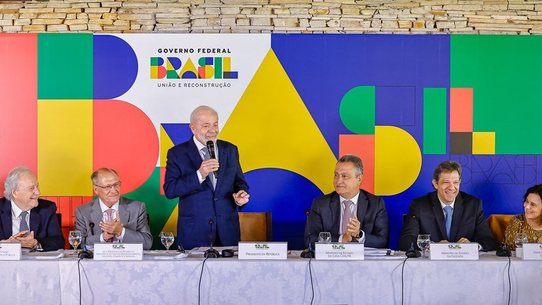 Presidente Luiz Inácio Lula da Silva participa da reunião ministerial