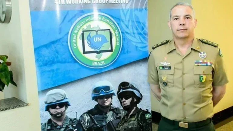 Quem é o militar brasileiro que vai comandar tropas da ONU no Congo