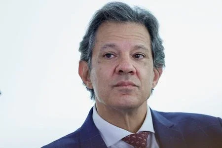 Haddad minimiza disputa com Gleisi e anuncia reunião marcada para a próxima semana