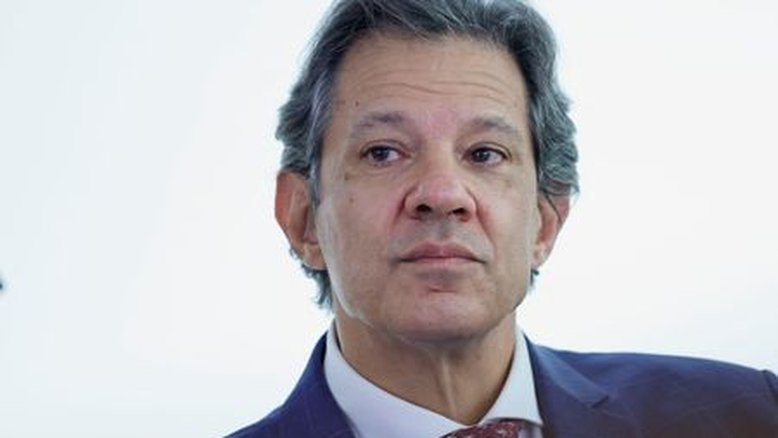 Haddad minimiza disputa com Gleisi e anuncia reunião marcada para a próxima semana