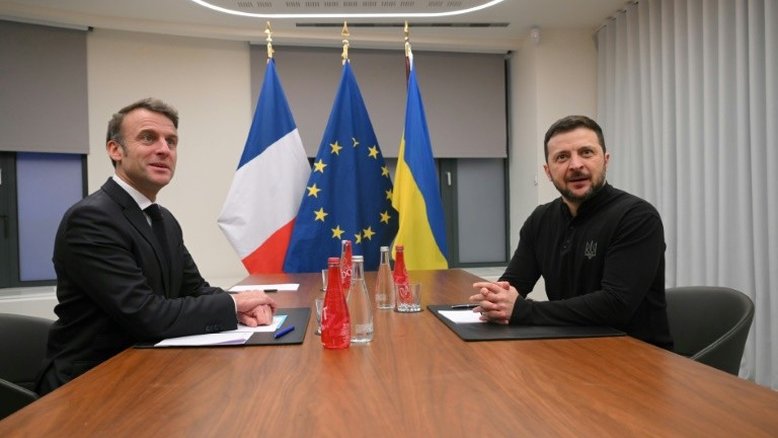 Líderes europeus se reúnem em Paris para responder a políticas dos EUA sobre a Ucrânia