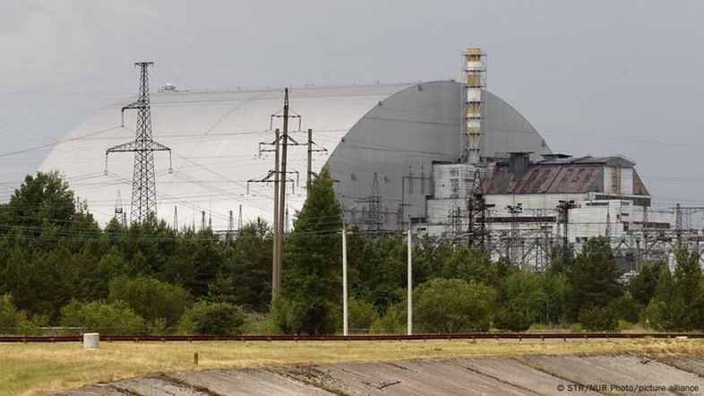 Ucrânia acusa Rússia de atingir usina nuclear de Tchernobil