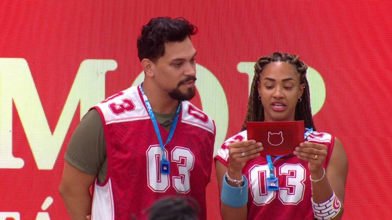 Aline e Vinícius vencem Prova do Anjo