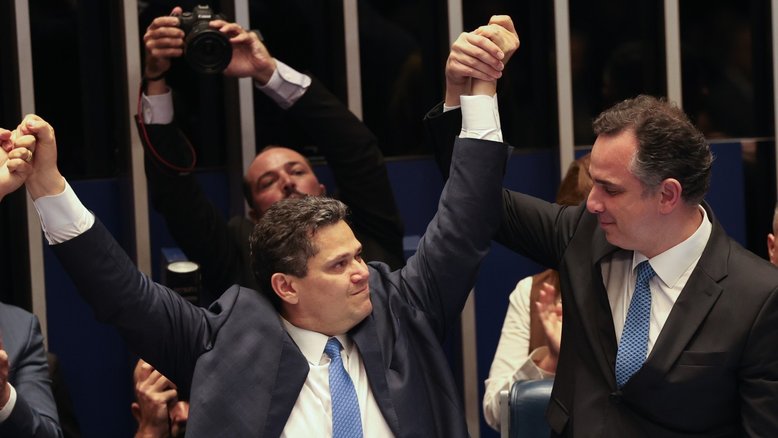 Senador Davi alcolumbre foi eleito novo presidente do Senado Nacional