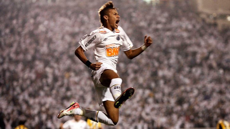 Neymar em jogo da sua primeira passagem pelo Santos