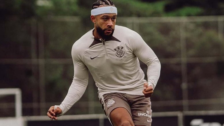 Reprodução/Instagram: @memphisdepay