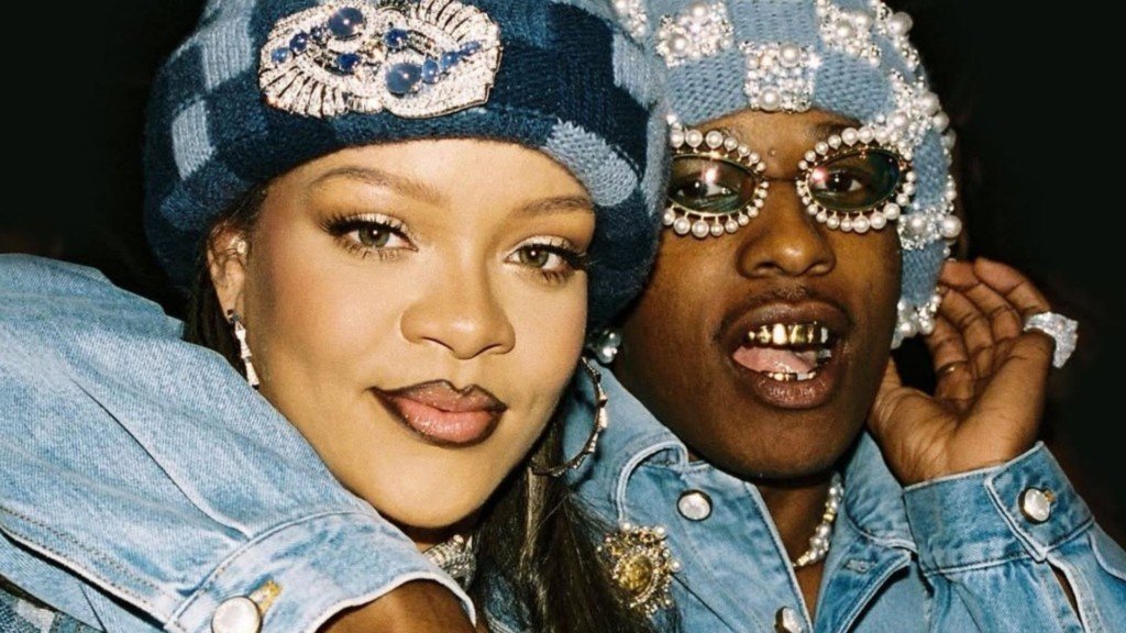 À espera do 3º filho, Rihanna revela acordo com A$AP Rocky sobre o nome do bebê