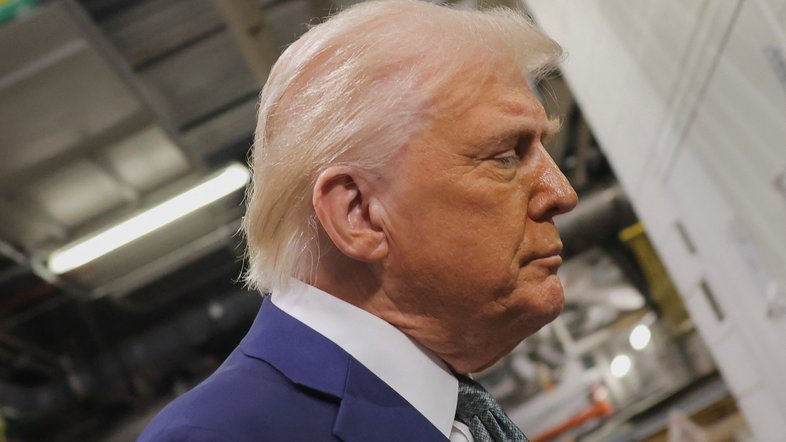 'Tarifaço' de Trump não tem metodologia e pune mais países pobres