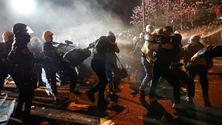 Oposição faz novos protestos na Turquia após prisão de rival de Erdogan