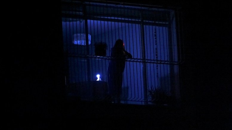 Venezuela reduz jornada no serviço público para poupar energia