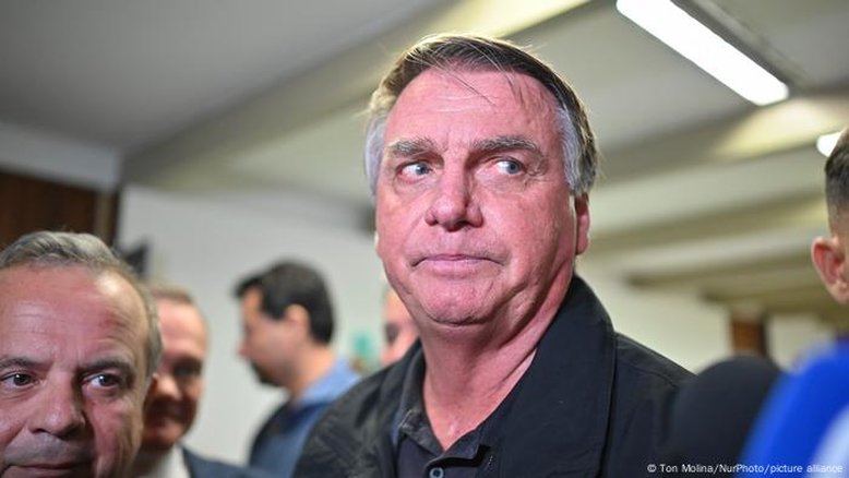 Bolsonaro vira réu no STF por tentativa de golpe de Estado