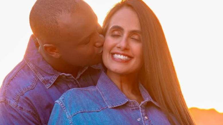 Carol Peixinho e Thiaguinho anunciam primeira gravidez