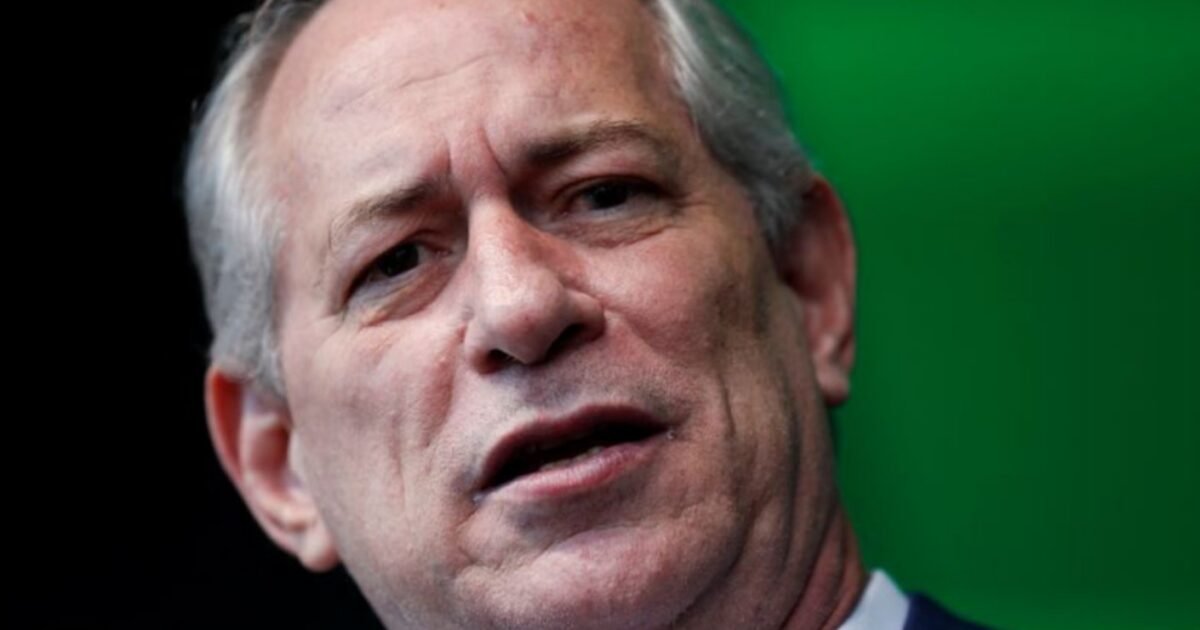 Ciro Gomes deixa o PDT e tem PSDB e União como alternativas