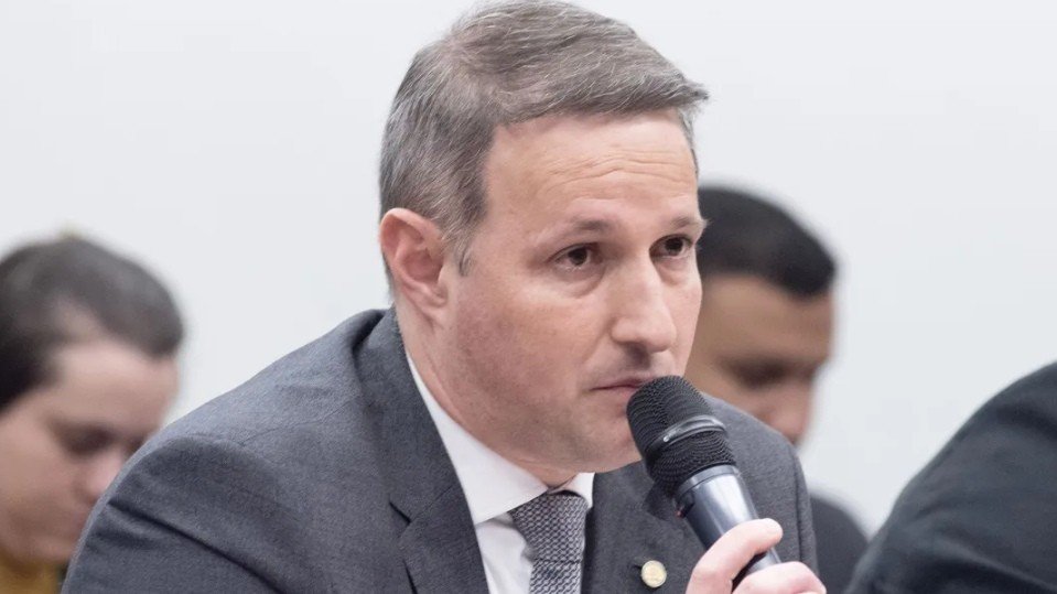 Escândalo na Polícia Civil! Tarcísio e Derrite Ignoram Delegados e Lei Orgânica