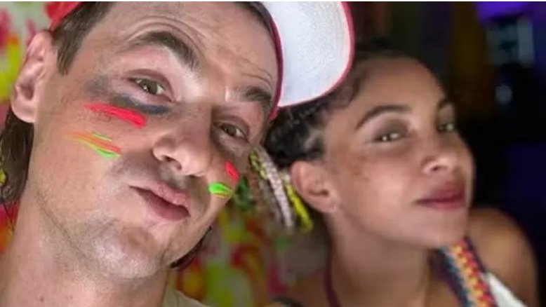 Ex-galã de 'Malhação' assume namoro com jovem 20 anos mais nova