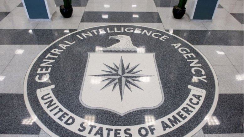 Tiros são disparados no exterior da sede da CIA, nos EUA