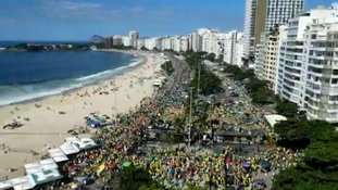 Manifestação no Rio de Janeiro teve dissipação de pessoas após falar de Bolsonaro