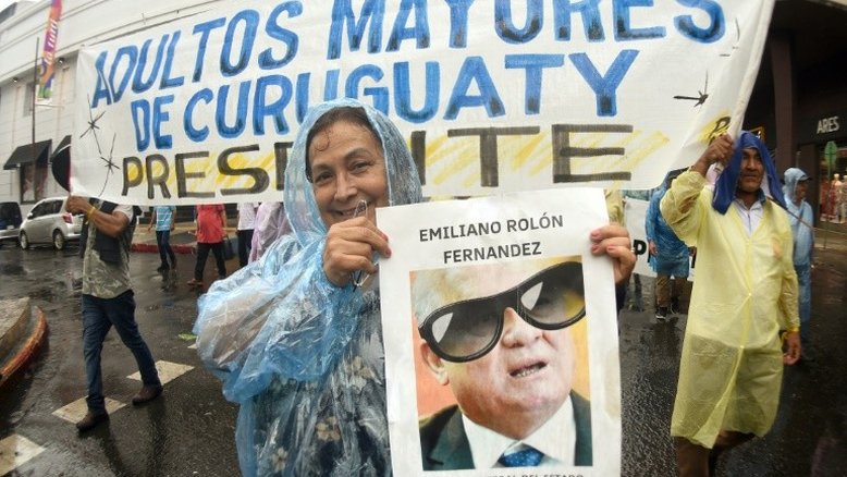 Começam protestos contra o governo de Peña no Paraguai