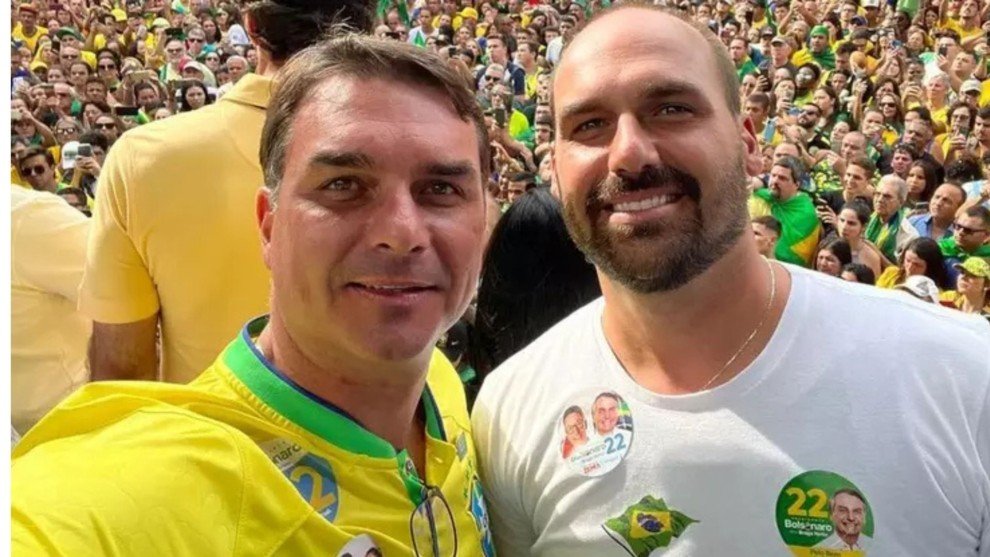 Por que Carlos Bolsonaro pode deixar RJ e ser candidato por Santa Catarina em 2026 2 Por que Carlos Bolsonaro pode deixar RJ e ser candidato por Santa Catarina em 2026